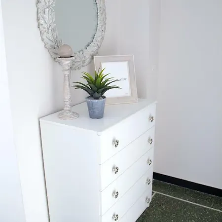 Laura Apartment Diano Marina