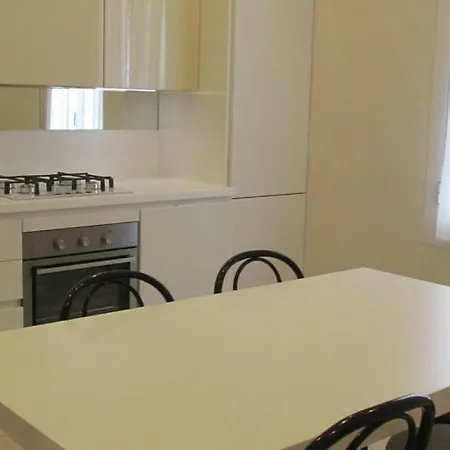 Laura Apartament