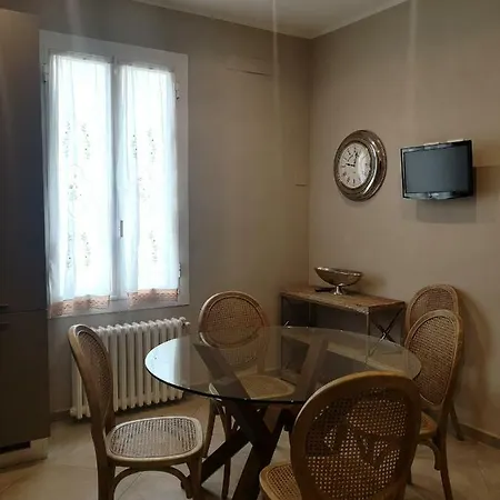 Laura * 디아노마리나