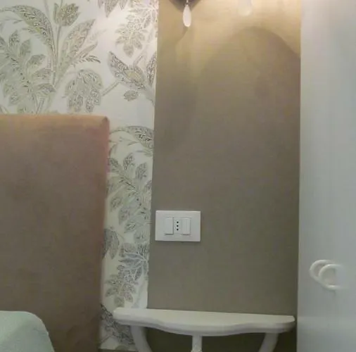 Laura * Diano Marina